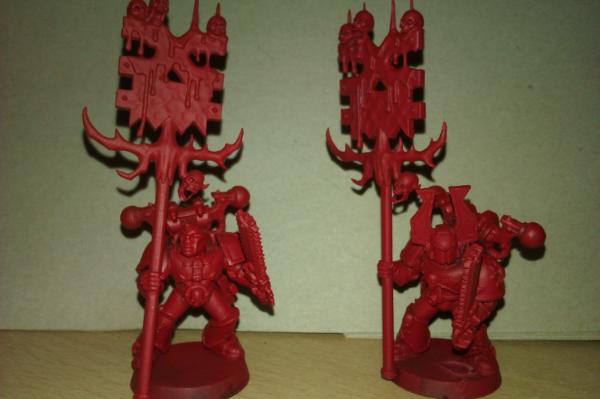 Icon Bearers. Mostly CSM parts with Chaos Warrior standard arms